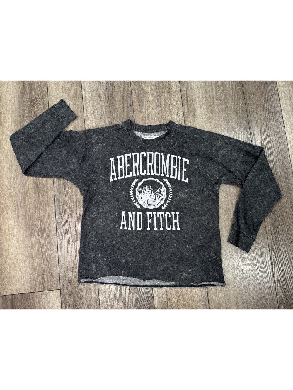 Abercrombie Kids Long Sleeve Graphic Tee Bleached Dark Grey Retro Size 15/16